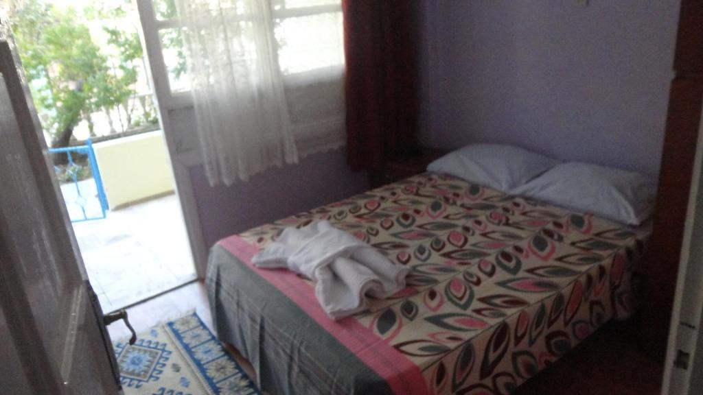 Eysan Pansiyon Akcay (Edremit) Ruang foto